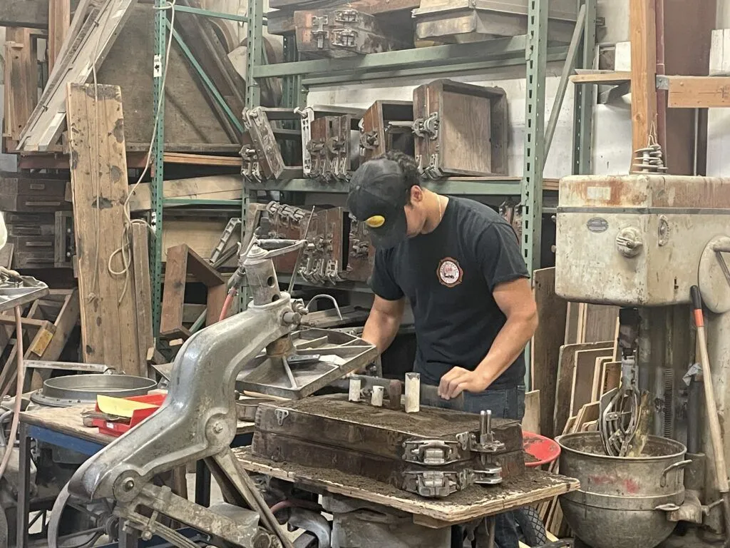 molding-a-name-board-1024x768 Molding A Name Board