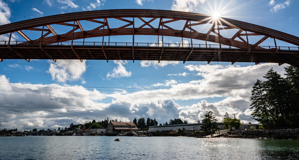 BendRacing entering La Conner at the rainbow bridge. Photo by Jeremy Johnson.