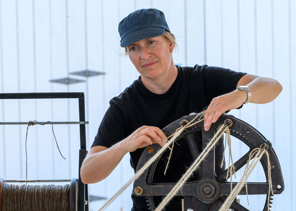 Presentations Ropemaking Lucs 2766 (2)